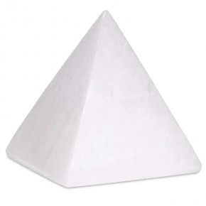 Pyramide en Sélénite